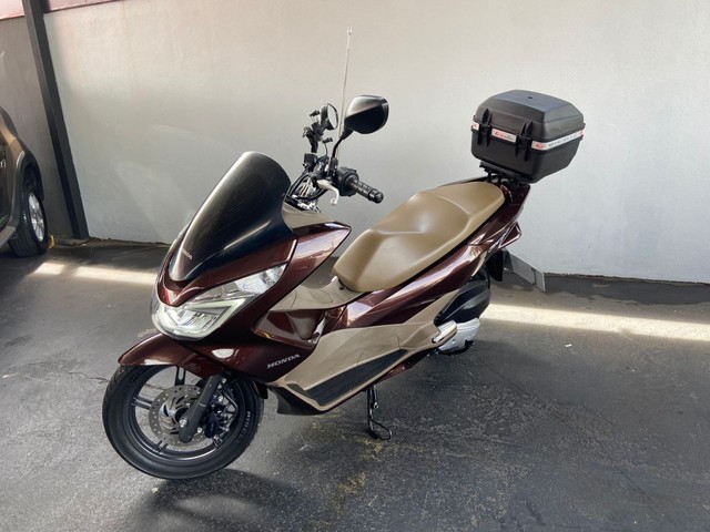 HONDA PCX DLX 2018