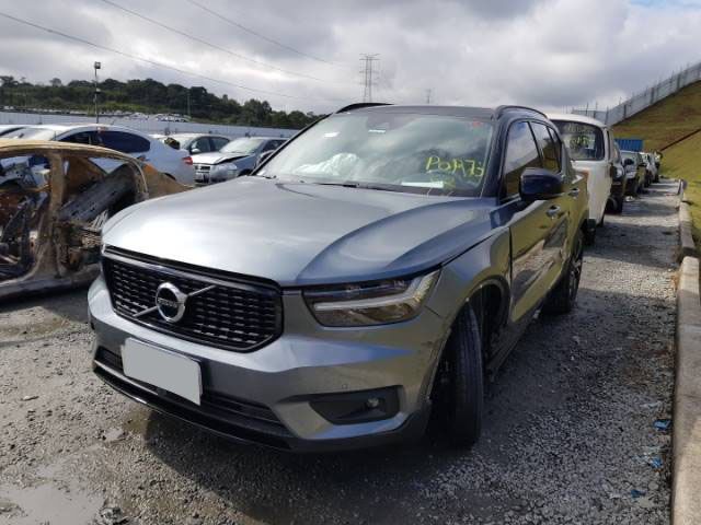 VOLVO  XC40 T5 R-DESIGN AWD 2.0 