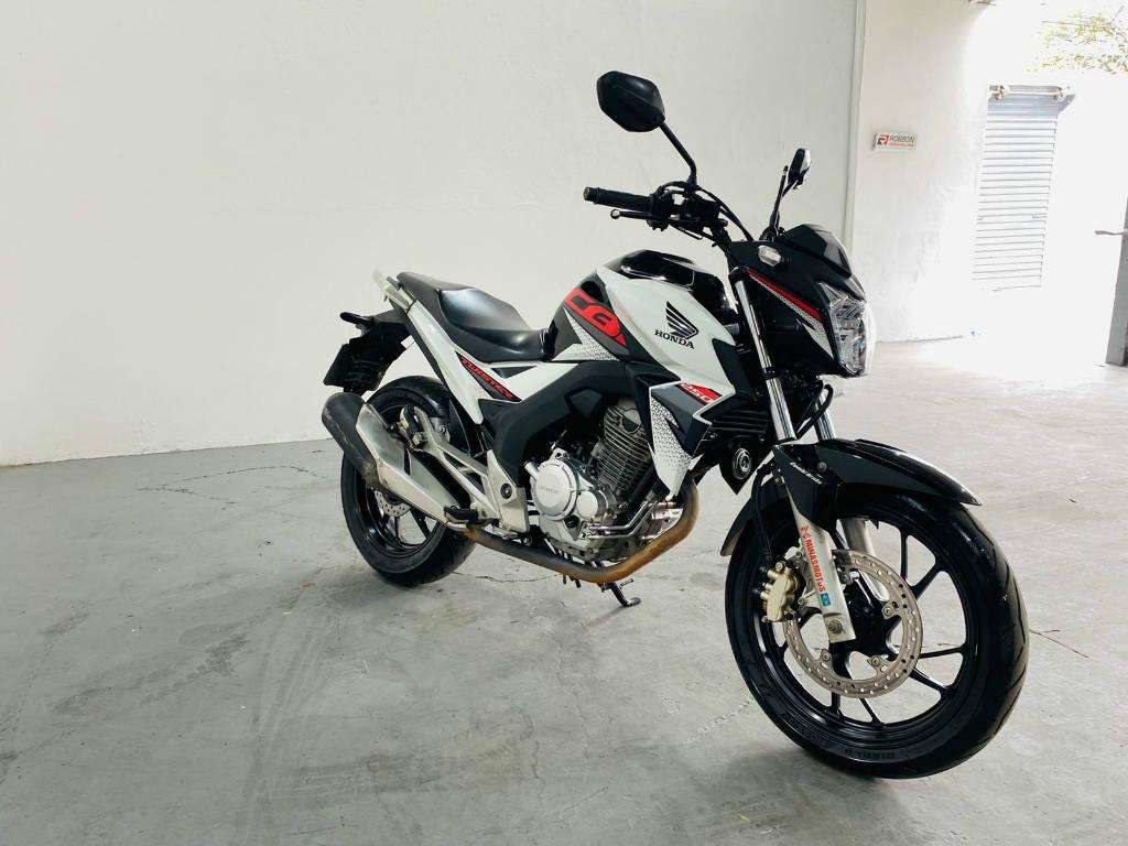 HONDA TWISTER 2019