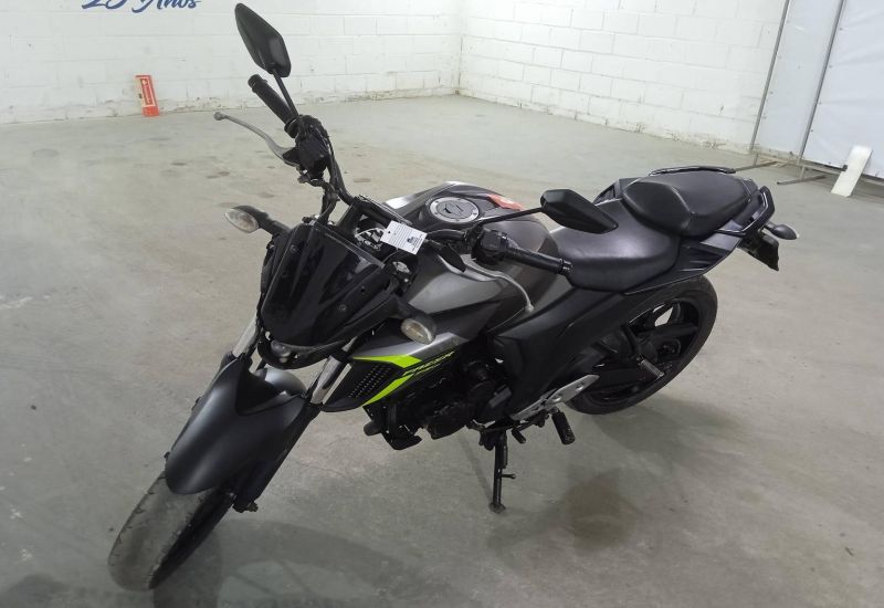 YAMAHA FZ25 Fazer 250 ABS